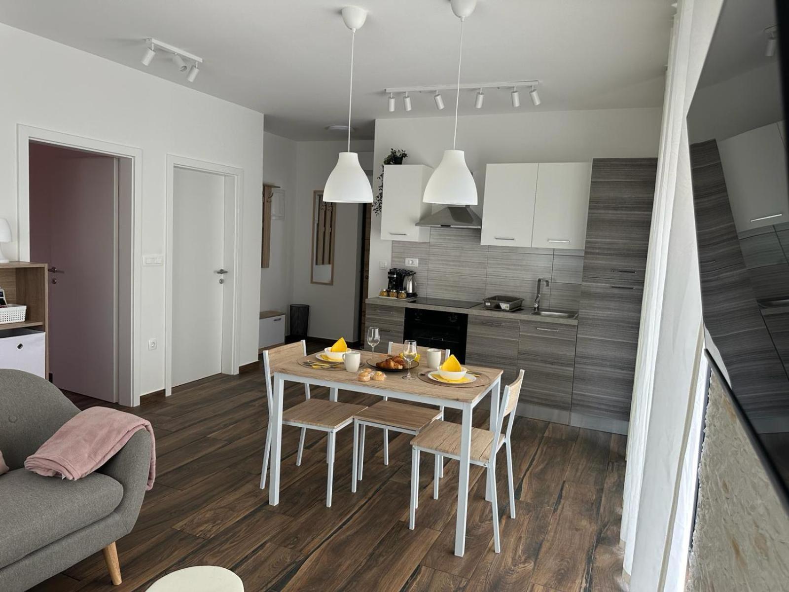 Apartments Harmony Hills PUY 외부 사진